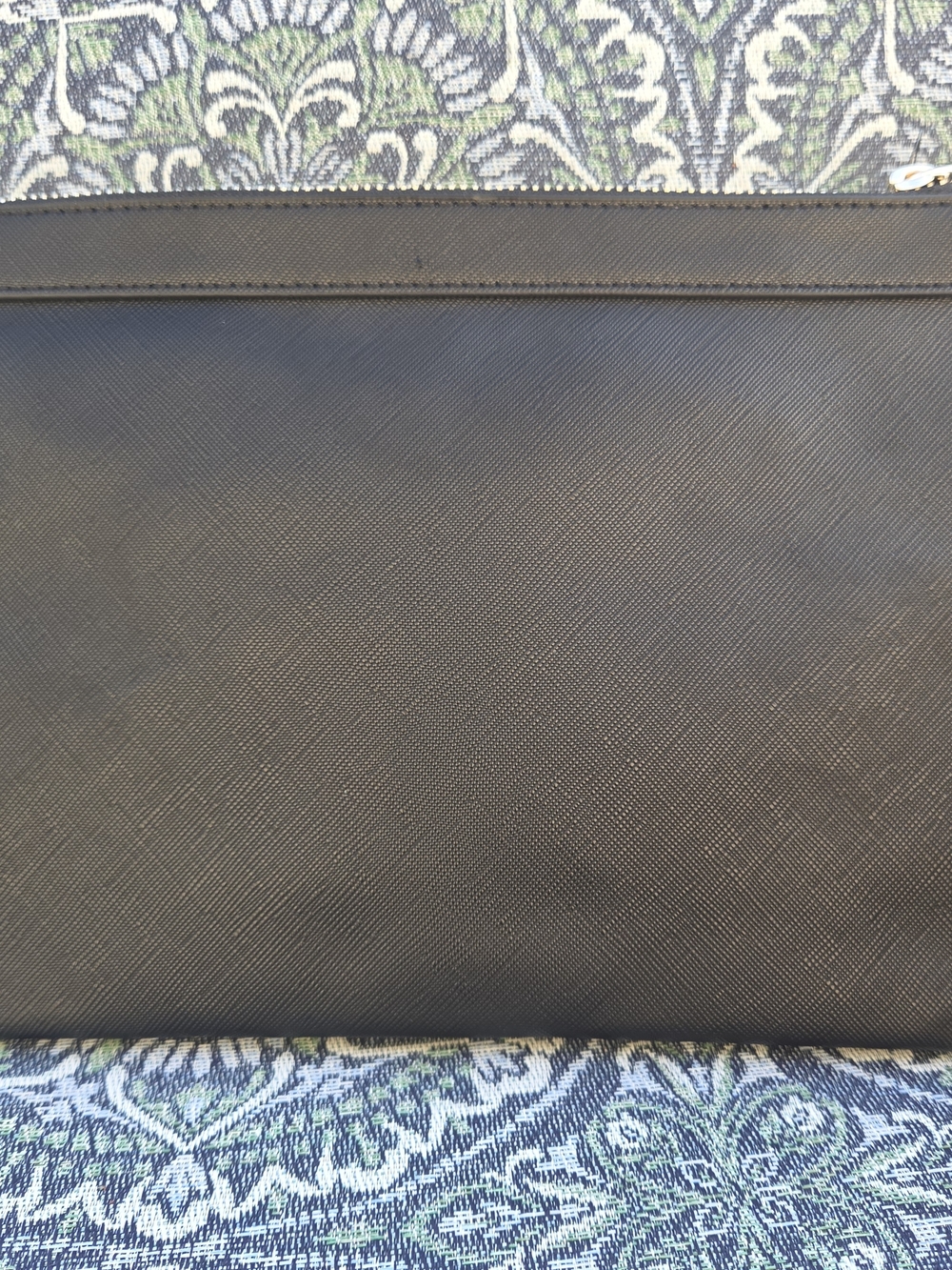 NWT White House Black Market Sunflower Wristlet Clutch Pouch Studded With Bag - Picture 5 of 8